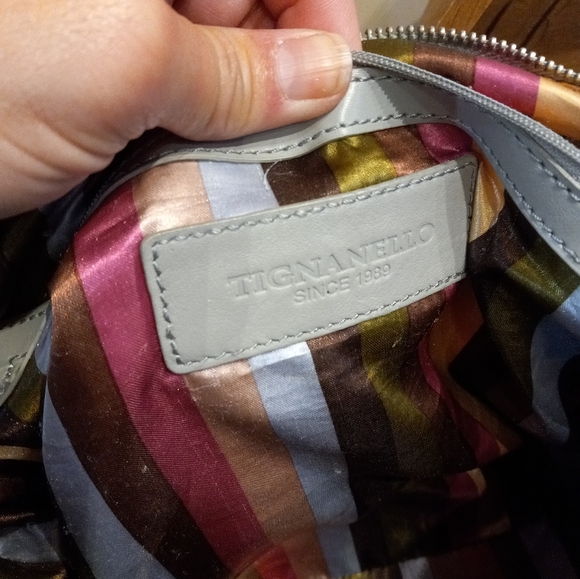 Tignanello Gray Shoulder Bag with Stripped Lining - Picture 6 of 6